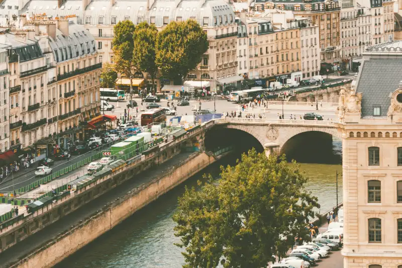 Engaging with Locals to Discover the True Essence of Urban Life