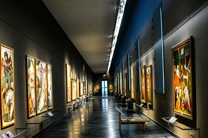 Exploring the Artistic Heritage of Cities Through Museums and Galleries